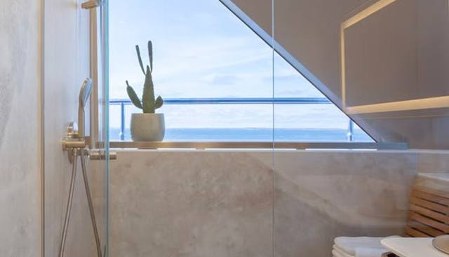 TWILIGHT yacht for sale 14