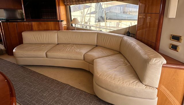 TAIS OCTAVIA yacht for sale 9