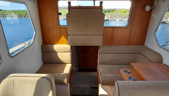 Razor crest yacht for sale 42