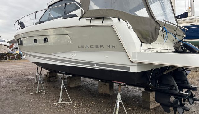 Essential Too yacht for sale 19