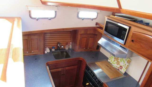 CANDY O yacht for sale 14