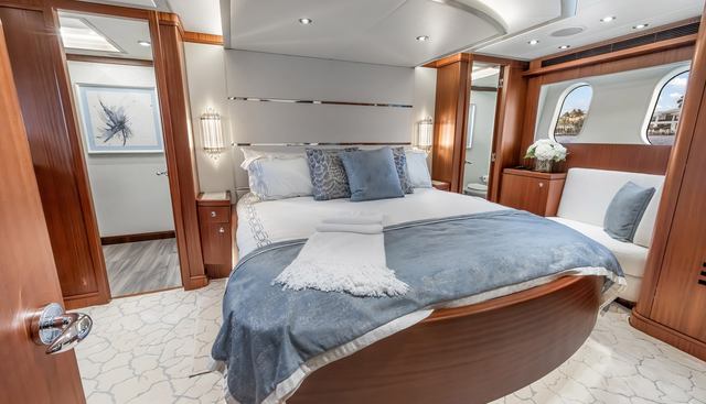 BRAVO yacht for sale 40