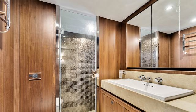 PRINCESS 85 yacht for sale 27