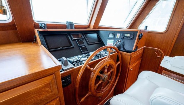 Homes yacht for sale 18