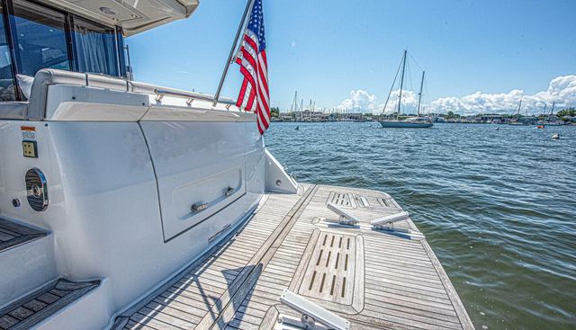 Bob 'N Around yacht for sale 15