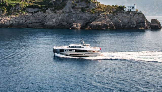 ARIA yacht for sale 37
