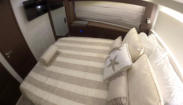noname yacht for sale 32
