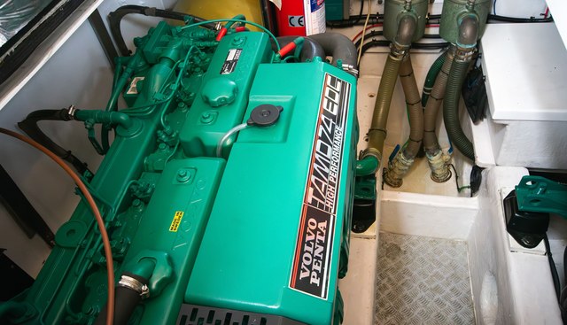 SCARLET yacht for sale 28