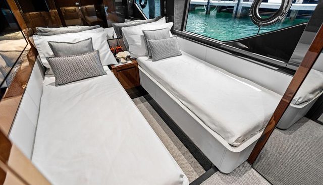 CLUB T yacht for sale 48