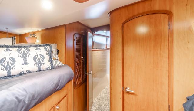 Tribeless yacht for sale 32