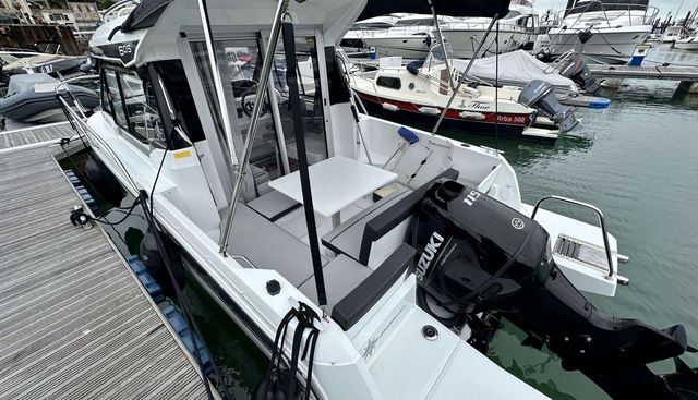 noname yacht for sale 4