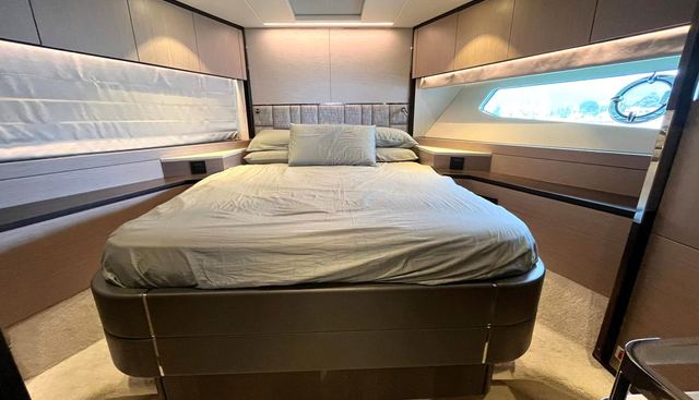 MAN 68 yacht for sale 18