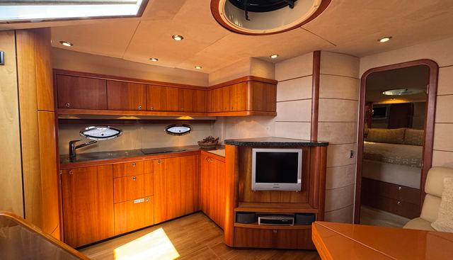 noname yacht for sale 33