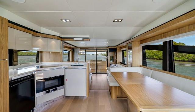 noname yacht for sale 38