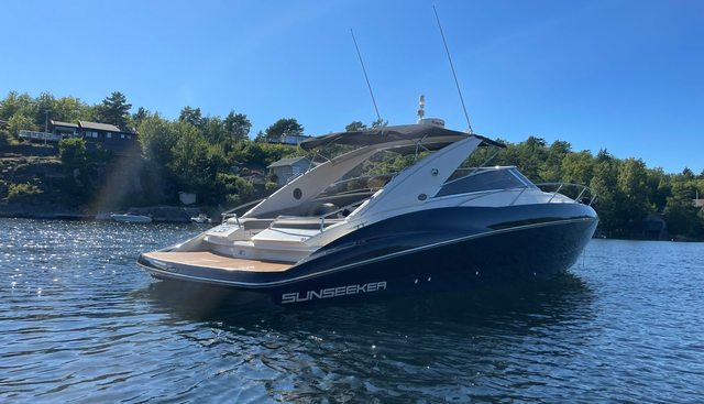CGI yacht for sale 5
