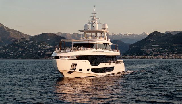 H yacht for sale 38