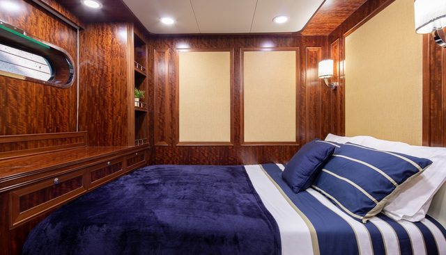 BEYOND CAPRICORN yacht for sale 15