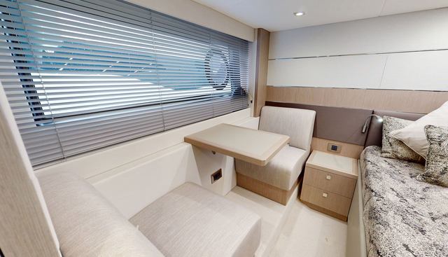 MAD 8 yacht for sale 23