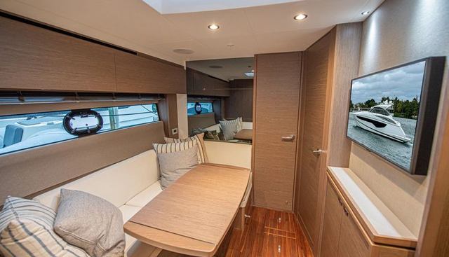 GRAYSKY V yacht for sale 37