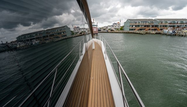 STEALTH yacht for sale 27