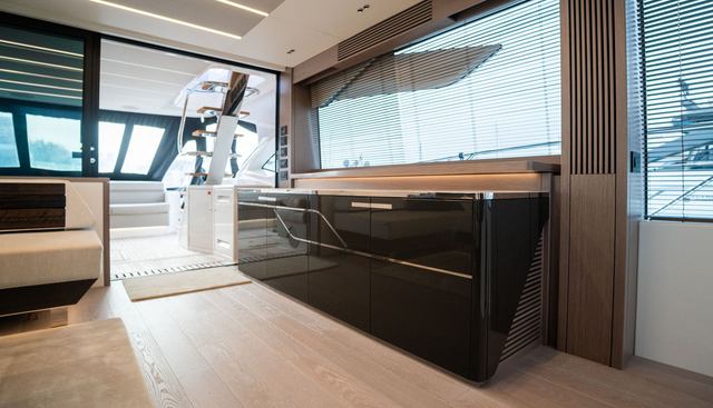 LA RUBIA yacht for sale 20