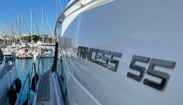 F55 yacht for sale 2