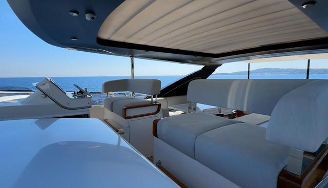 CHILLIN' yacht for sale 18