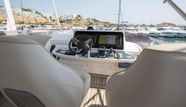 Final Fling yacht for sale 20