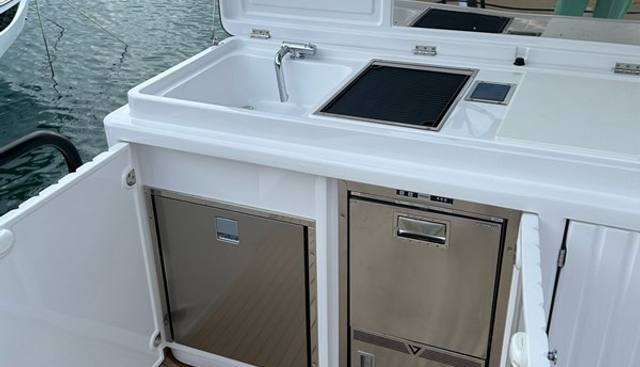 AZIMUT MAGELLANO 60 yacht for sale 3