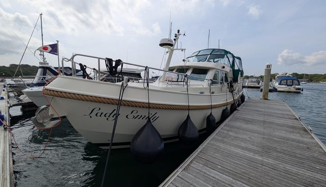 Lady Emily yacht for sale 38