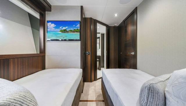 95 YACHT yacht for sale 57