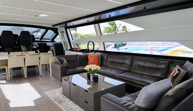 QUEEN B SPORT yacht for sale 7