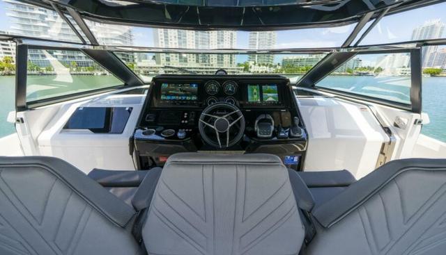 noname yacht for sale 30