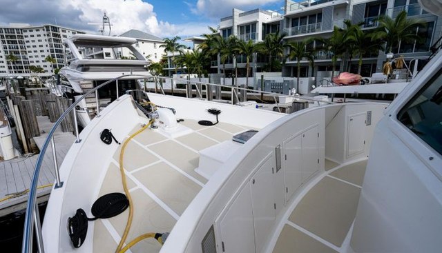 Homes yacht for sale 8