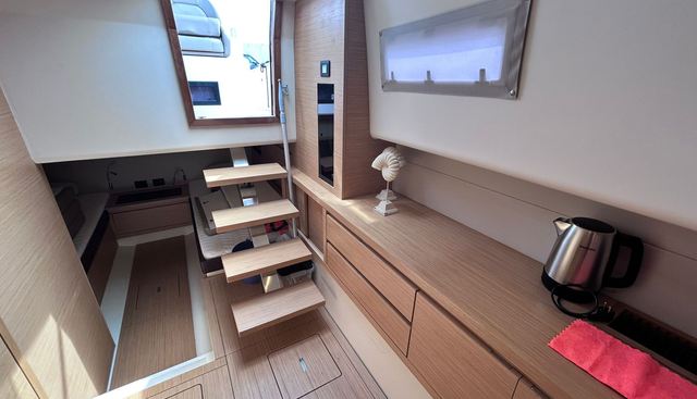 P43 yacht for sale 17