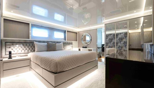 AQUILA yacht for sale 18