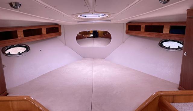 ELLE II yacht for sale 40