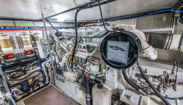 AQUA yacht for sale 30