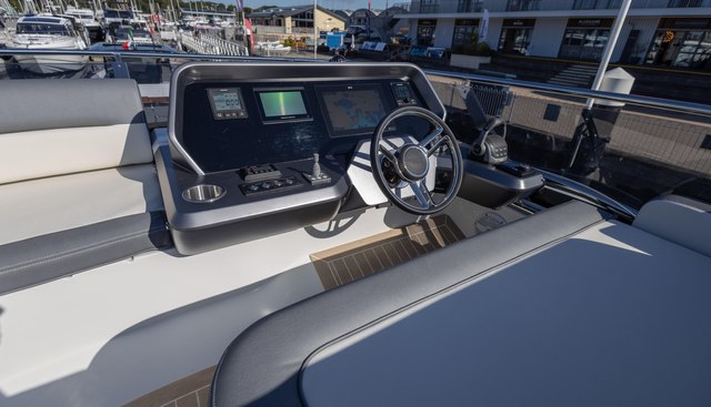 GN440FLY-016 yacht for sale 34