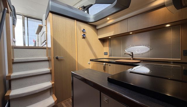noname yacht for sale 12