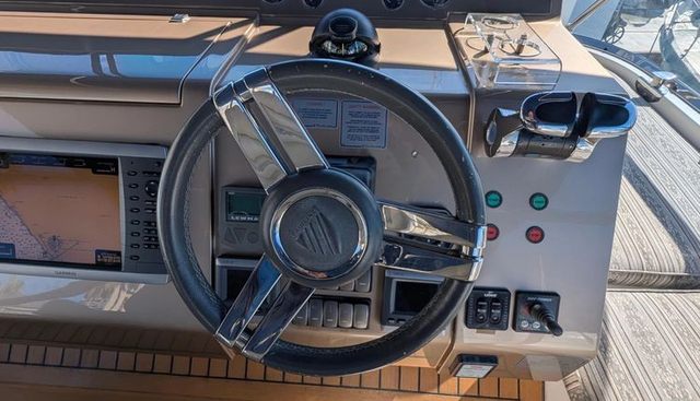 Casa Amigos yacht for sale 17