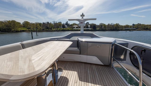 S65529 yacht for sale 14