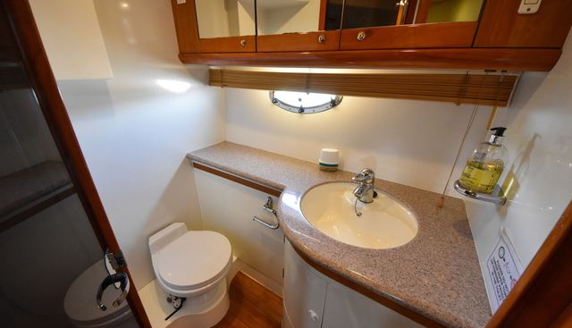 AMANA yacht for sale 27