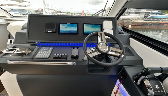 Bavaria Vida 33 Hard Top Layout 2 yacht for sale 9