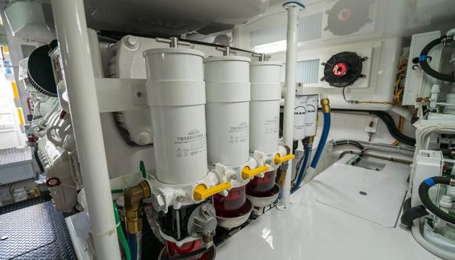 DONE DIGGIN yacht for sale 64