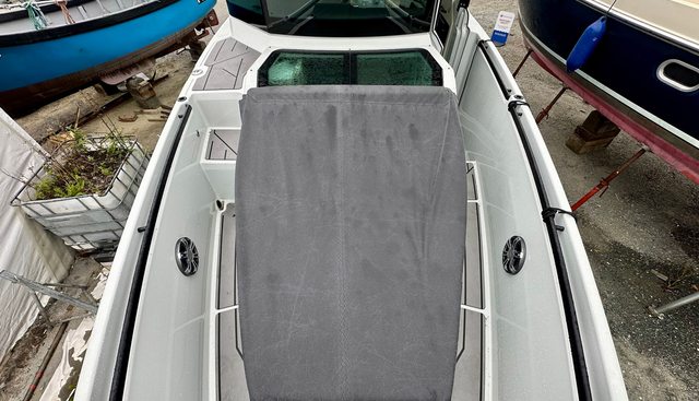 GEE WHIZZ yacht for sale 17