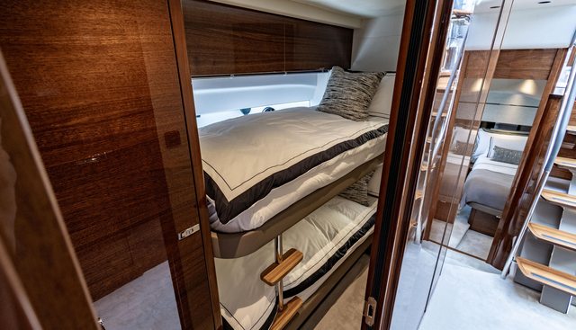 Sir Henry yacht for sale 42