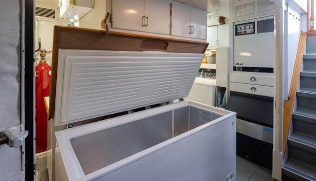 Silverado yacht for sale 17