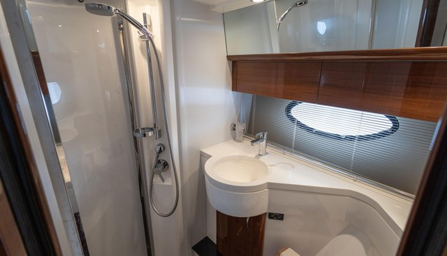 Krisal VII yacht for sale 25