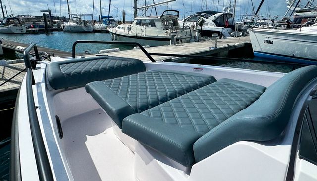 DYLIS yacht for sale 7